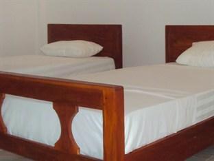 Centra Villa Kataragama Bagian luar foto
